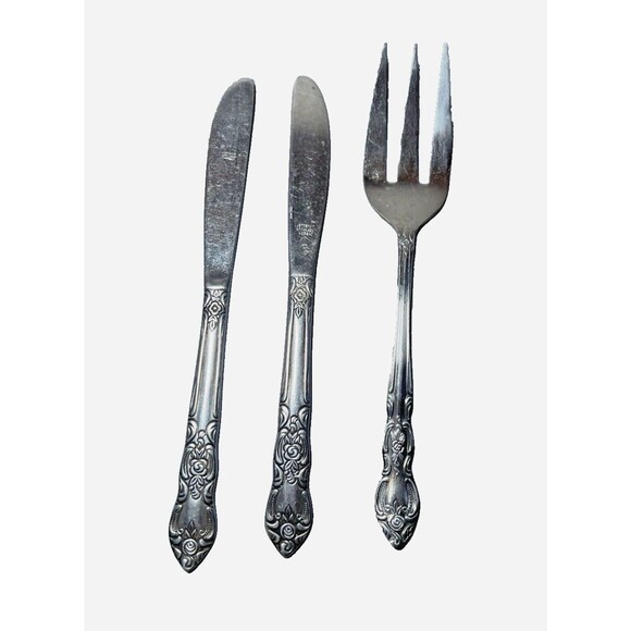 Lustreware Stainless Steel Flatware Vintage Rose Pattern Lg Fork 2 Butter Cutter - Picture 1 of 15